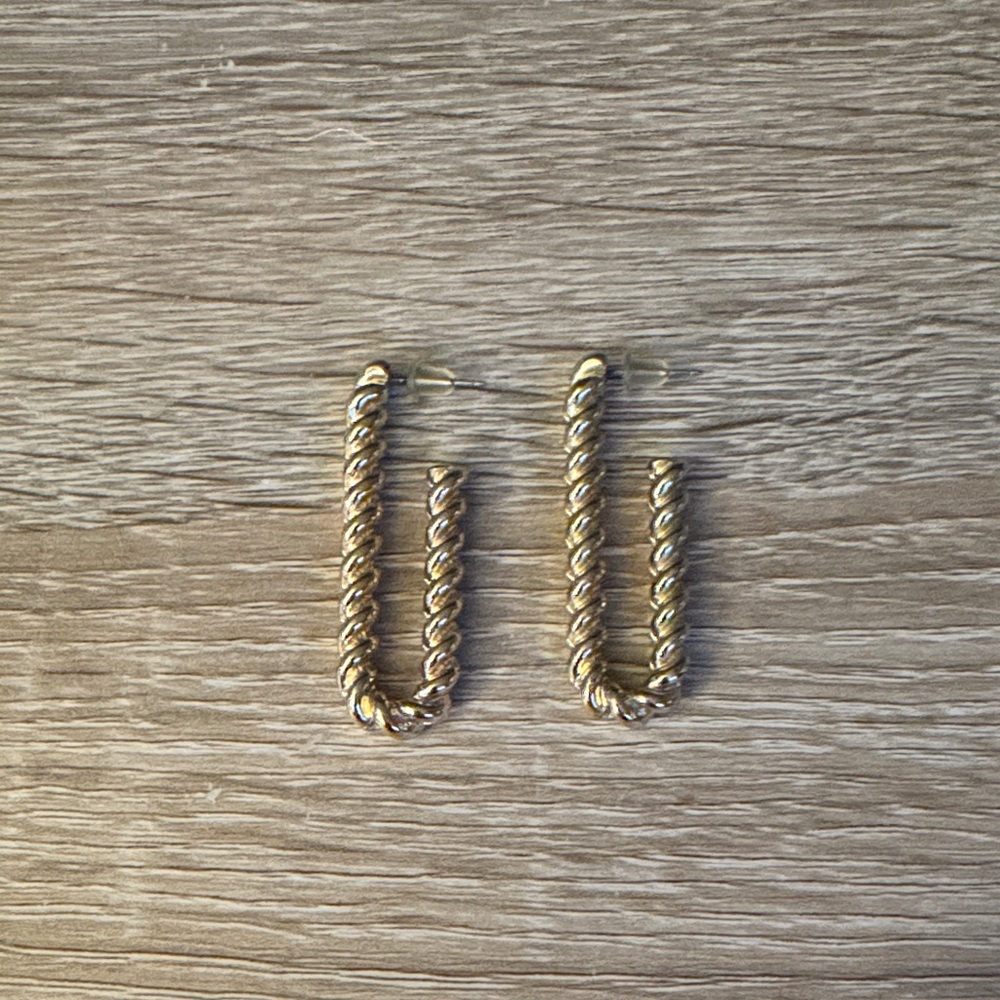 Like New Braided Gold Earrings